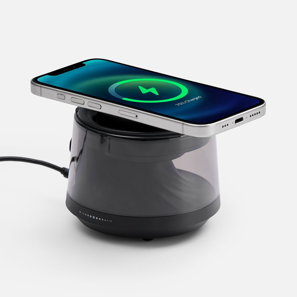 Bluetooth-колонка с подсветкой и беспроводной зарядкой Quantium, черная в Челябинске